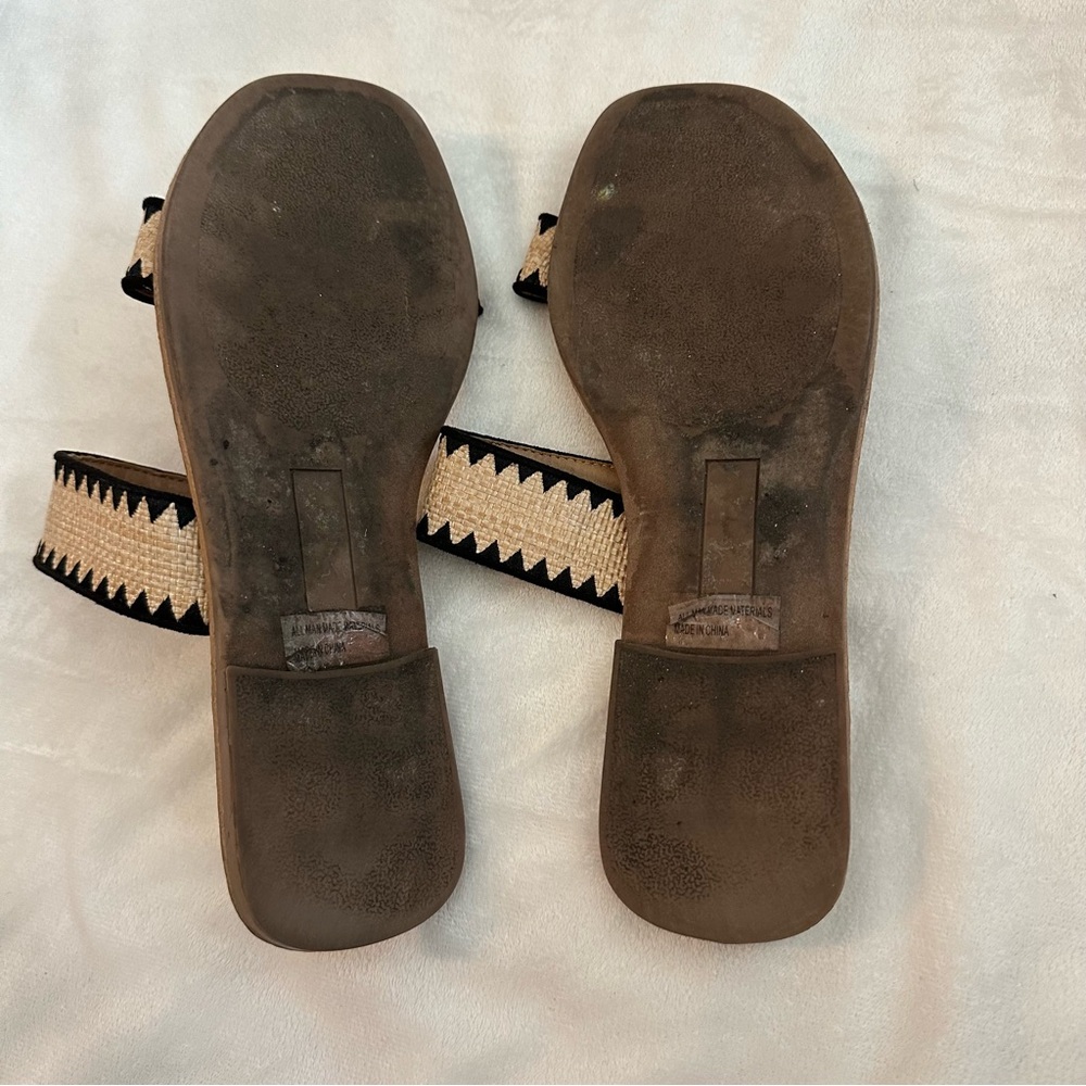 Sandals - Picture 4 of 4